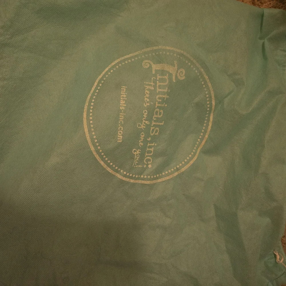 Initials, Inc Coral Barrel Bag NWOT - Picture 10 of 11